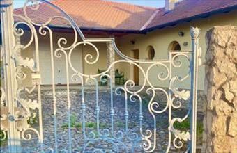 Eladó Komáromi családi ház hirdetés (11124137)