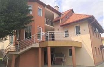 Eladó Szekszárdi családi ház hirdetés (96733475)