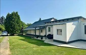 Eladó Balatonberényi családi ház hirdetés (37779344)