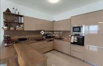 Eladó Pomázi családi ház hirdetés (72367243)