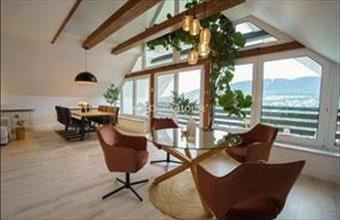 Eladó Budapest III. kerületi családi ház hirdetés (42443353)