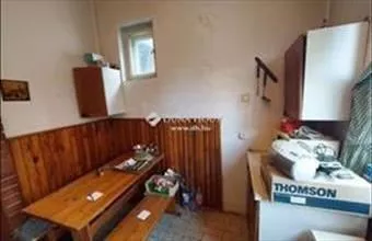 Eladó Váci családi ház hirdetés (31195285) Eladó Váci családi ház hirdetés (31195285)