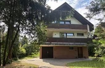 Eladó Budapest III. kerületi családi ház hirdetés (72357871)