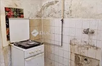 Eladó Budapest XIX. kerületi családi ház hirdetés (48531958) Eladó Budapest XIX. kerületi családi ház hirdetés (48531958)