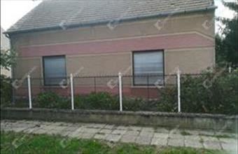 Eladó Dombóvári családi ház hirdetés (45435353)