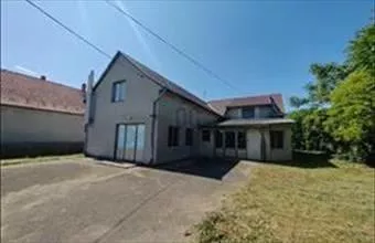 Eladó Törteli egyéb üzlethelyiség hirdetés (97798344) Eladó Törteli egyéb üzlethelyiség hirdetés (97798344)