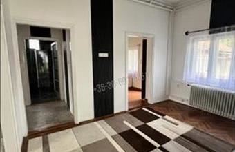 Eladó Sarkadi családi ház hirdetés (76933834)