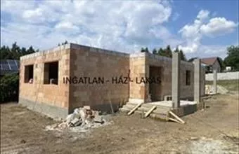 Eladó Veresegyházi egyéb ház hirdetés (29825737) Eladó Veresegyházi egyéb ház hirdetés (29825737)