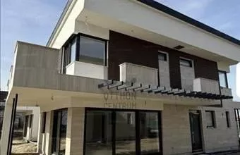 Eladó Siófoki családi ház hirdetés (79915979) Eladó Siófoki családi ház hirdetés (79915979)