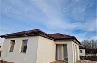 Eladó Siófoki családi ház hirdetés (34432496)