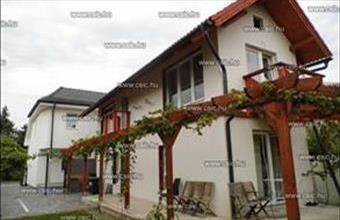 Eladó Budapest XVI. kerületi ikerház hirdetés (73592576)