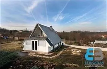 Eladó Pákozdi üdülő hirdetés (34542239) Eladó Pákozdi üdülő hirdetés (34542239)