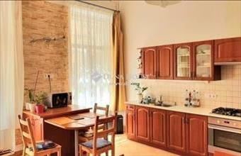 Eladó Budapest VI. kerületi tégla lakás hirdetés (79335492)