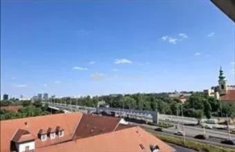 Eladó Budapest III. kerületi csúsztatott zsalus lakás hirdetés (42539934) Eladó Budapest III. kerületi csúsztatott zsalus lakás hirdetés (42539934)