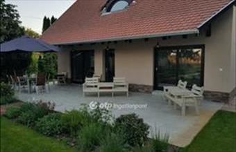 Eladó Szigetszentmártoni családi ház hirdetés (44244374)