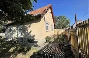 Eladó Szolnoki családi ház hirdetés (52353475) Eladó Szolnoki családi ház hirdetés (52353475)