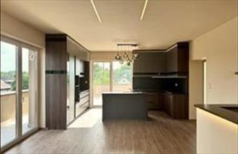 Eladó Debreceni ikerház hirdetés (93254534)