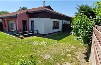 Eladó Szigetszentmiklósi tégla lakás hirdetés (89832939) Eladó Szigetszentmiklósi tégla lakás hirdetés (89832939)