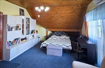 Eladó Vácrátóti családi ház hirdetés (26474345)