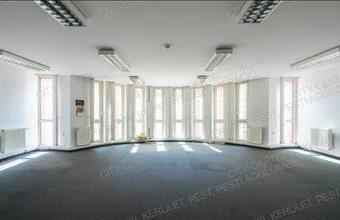 Kiadó Budapest VIII. kerületi iroda irodaházban hirdetés (43751554)