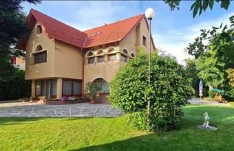 Eladó Balatonalmádi családi ház hirdetés (26674973)