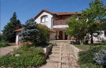 Eladó Tatabányai családi ház hirdetés (37124413)