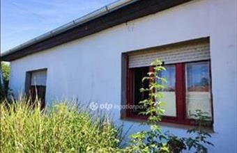 Eladó Nagykátai családi ház hirdetés (38953843)