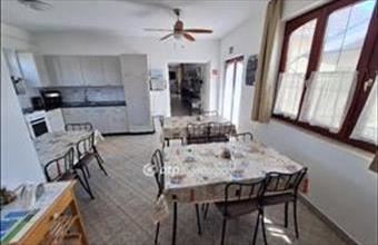 Eladó Abádszalóki hotel, szálloda, panzió hirdetés (94496388)