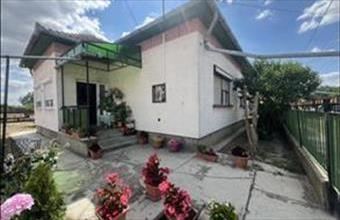 Eladó Körösladányi családi ház hirdetés (25984325)