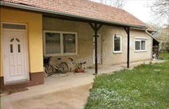 Eladó Tiszafüredi családi ház hirdetés (38999252)