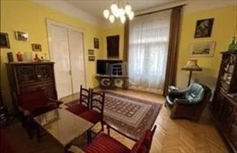 Eladó Budapest V. kerületi tégla lakás hirdetés (77753444)