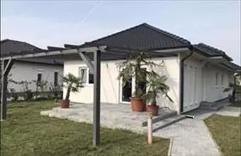 Eladó Balatonkeresztúri családi ház hirdetés (34164432)