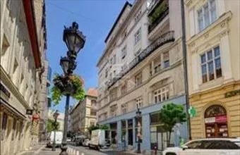 Eladó Budapest V. kerületi tégla lakás hirdetés (55863947) Eladó Budapest V. kerületi tégla lakás hirdetés (55863947)