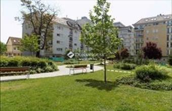 Eladó Budapest IX. kerületi iroda családiházban hirdetés (13651921)