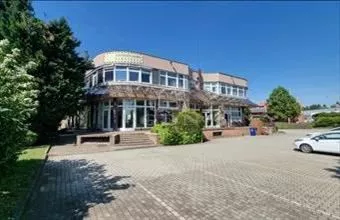 Kiadó Székesfehérvári egyéb iroda hirdetés (82877685) Kiadó Székesfehérvári egyéb iroda hirdetés (82877685)