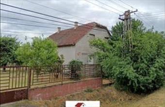 Eladó Törteli családi ház hirdetés (72353398)