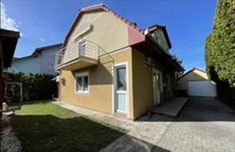 Eladó Siófoki családi ház hirdetés (47575595)