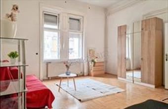 Eladó Budapest II. kerületi tégla lakás hirdetés (45643442)