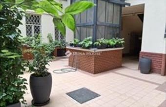 Eladó Budapest VI. kerületi tégla lakás hirdetés (95645534)