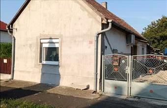 Eladó Balatonújlaki családi ház hirdetés (75717854)