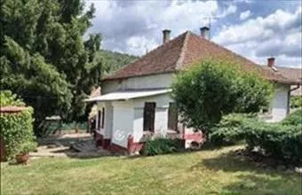 Eladó Salgótarjáni családi ház hirdetés (65733793) Eladó Salgótarjáni családi ház hirdetés (65733793)