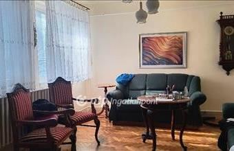 Eladó Szolnoki családi ház hirdetés (81367834)