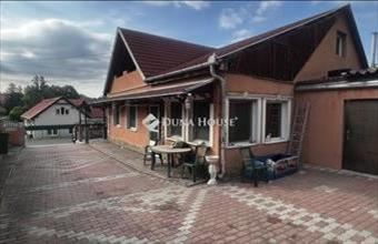 Eladó Dunaújvárosi családi ház hirdetés (32446668)