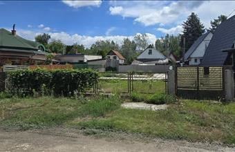 Eladó Tassi családi ház hirdetés (76486336)