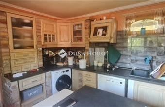 Eladó Vecsési családi ház hirdetés (93465473)