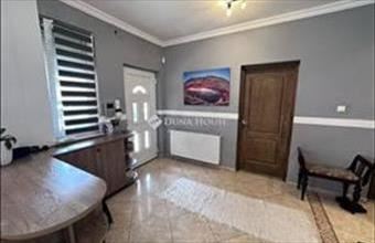 Eladó Üllői családi ház hirdetés (28393744)