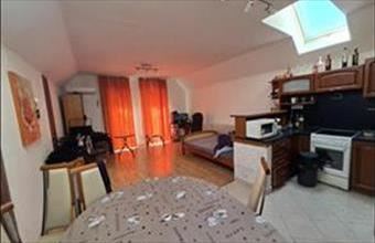 Eladó Komáromi tégla lakás hirdetés (25374599)