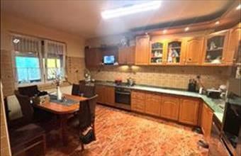 Eladó Tatai családi ház hirdetés (94942925)