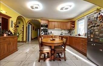 Eladó Piliscsabai családi ház hirdetés (34698384)