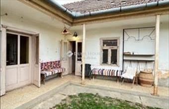Eladó Tolnanémedi családi ház hirdetés (97214775)